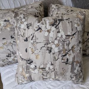 Throw Pillows Set of 3